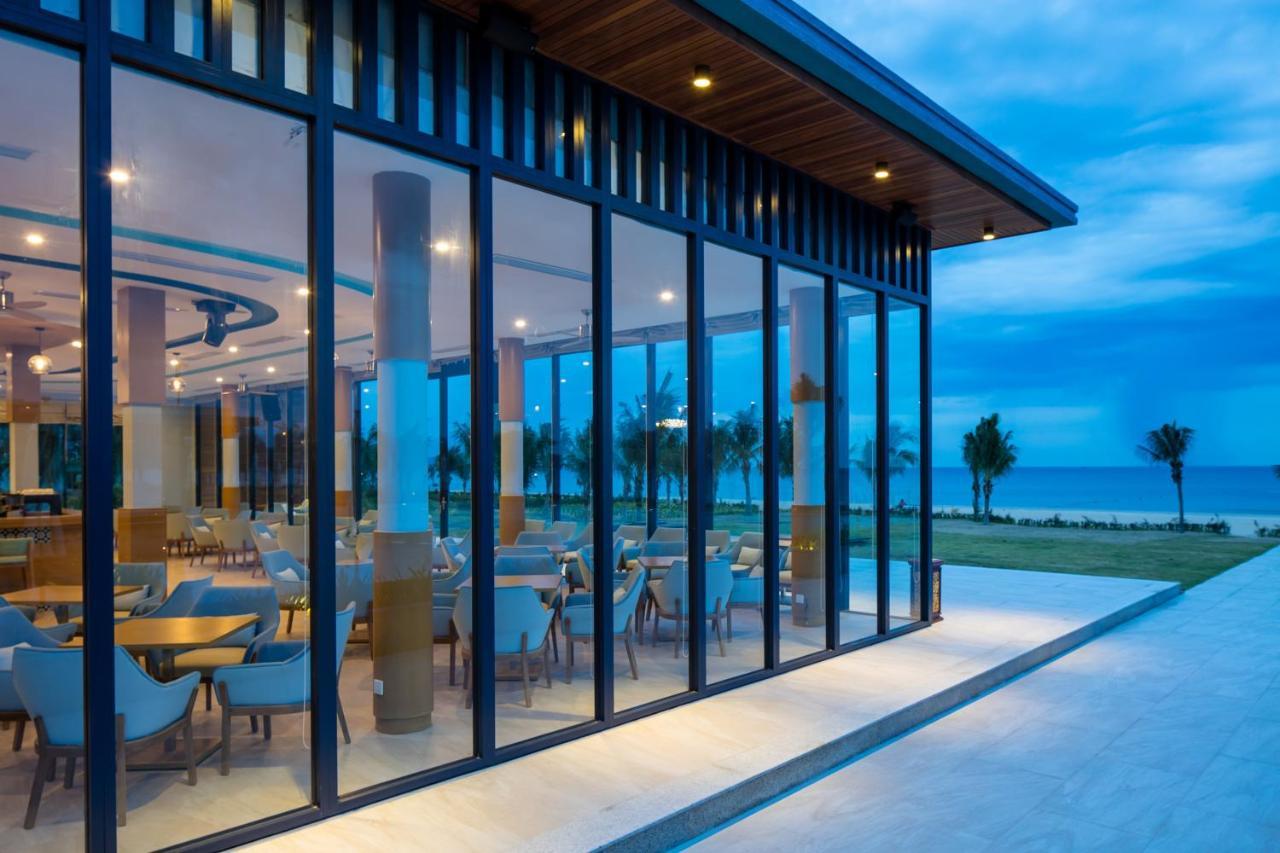 Flc Grand Hotel Quy Nhon Exterior photo